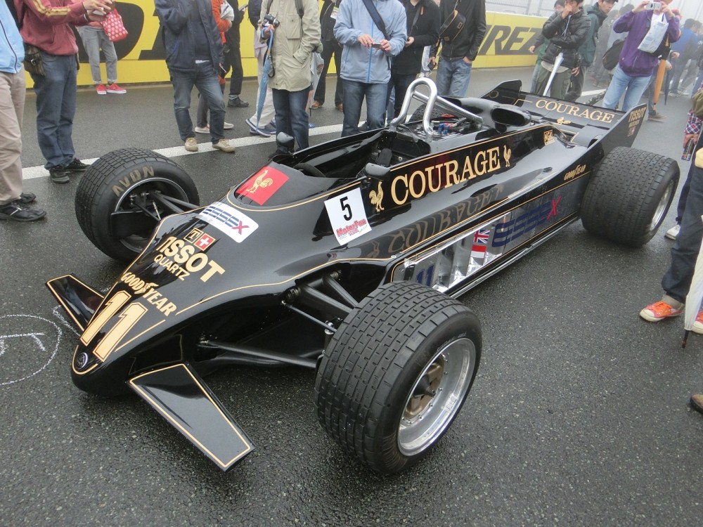 09