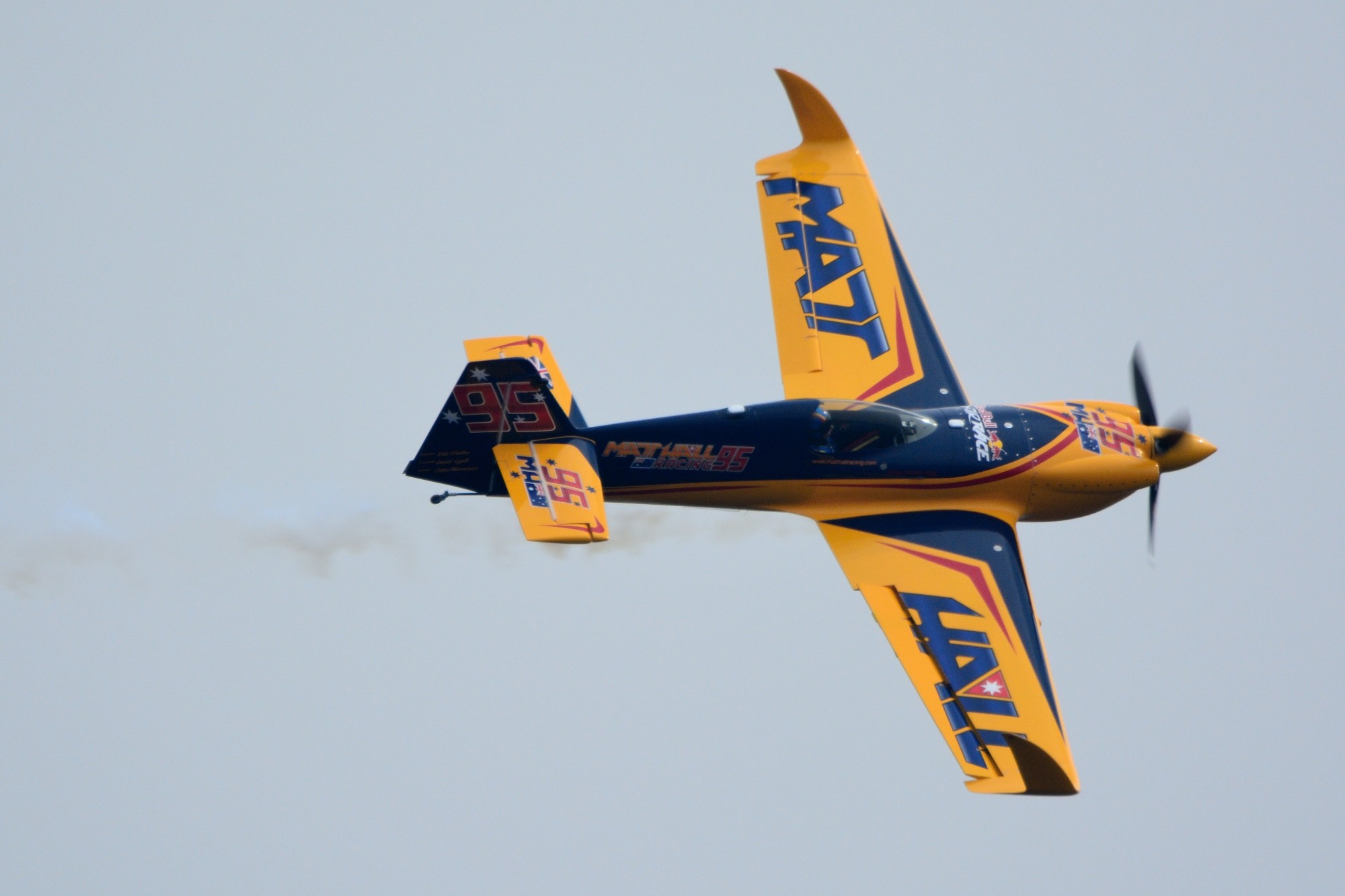 Red_Bull_Air_Race_Chiba_MXS-R_Matt_Hall