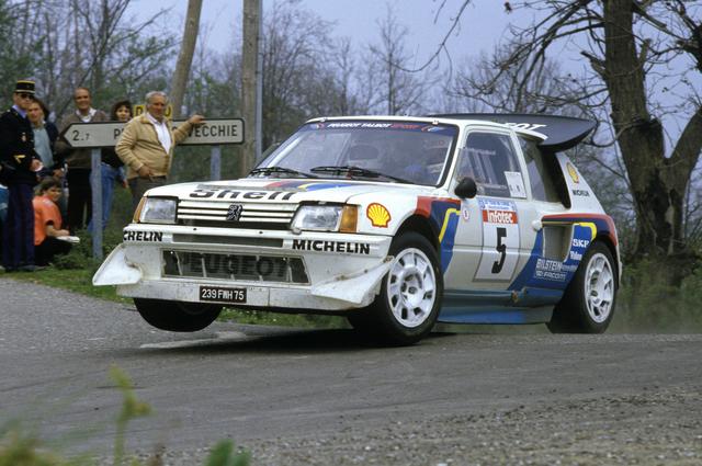 出典:http://www.profil24-models.com/model-kits-modeles-reduits/en/blog/7-peugeot-205-turbo-16-monte-carlo-tour-de-corse-1986-in-124-scale-wip-archive-photos