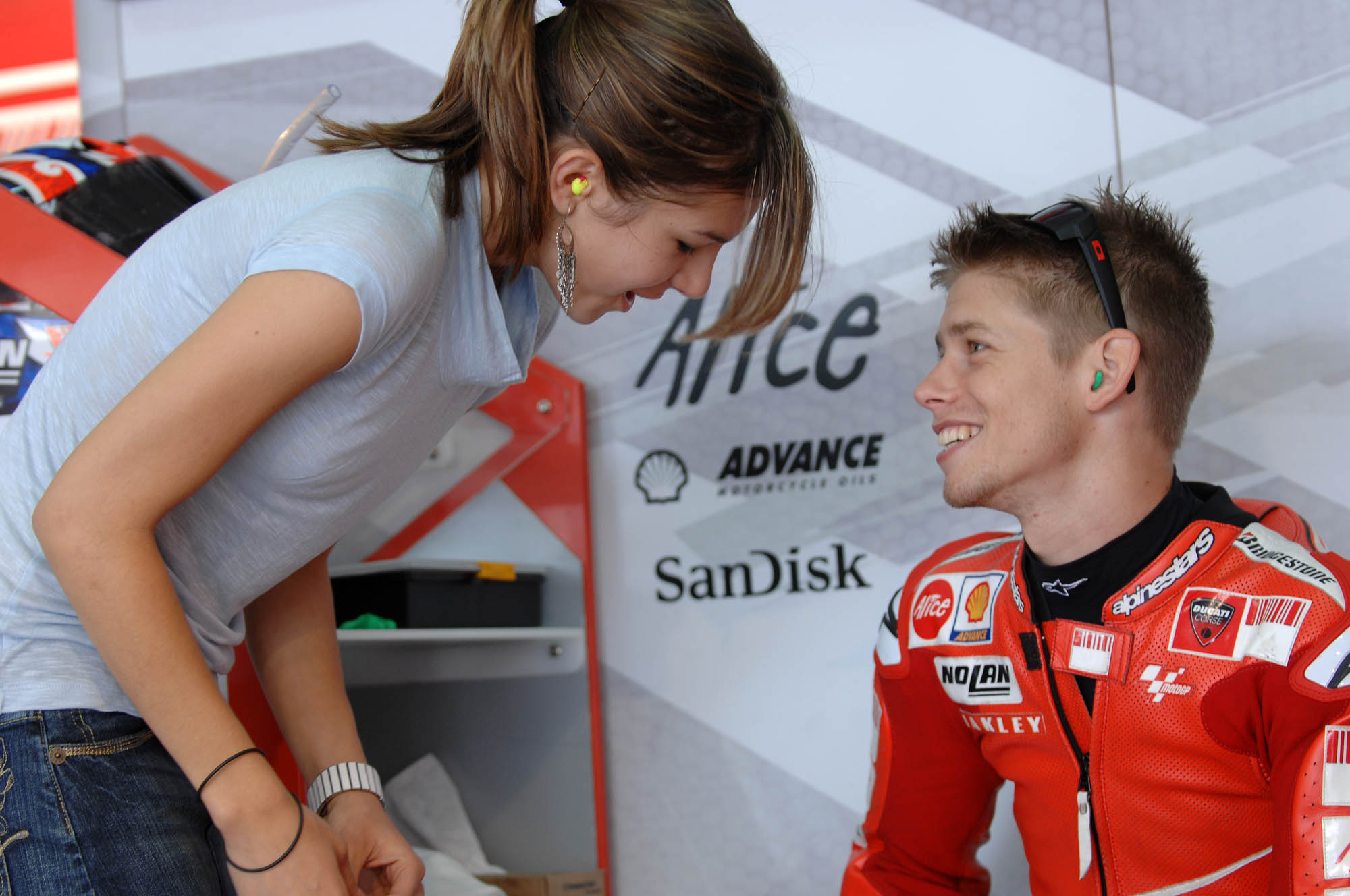 http://www.2-ruote.com/moto/DucatiCorseMGP/Default.asp?Percorso=/moto/ducaticorseMGP/2007/Round17-MalaysianGP/&Pagina=home&Titolo=Ducati%20Corse%20-%20MotoGP
