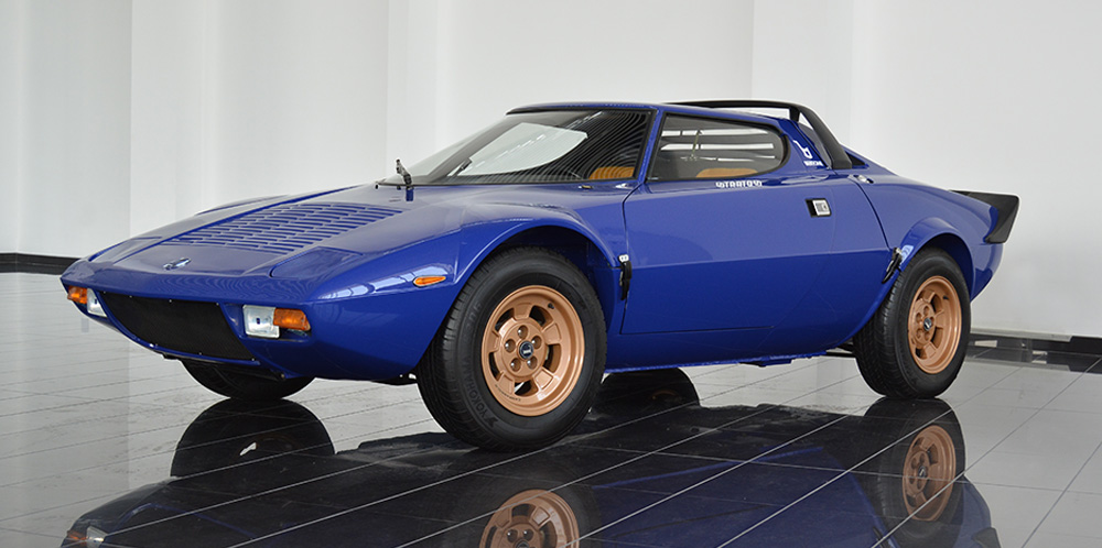 出典:https://www.classicdriver.com/en/cars/lancia/stratos?make=170&model=1476&search_type=advanced&page=1