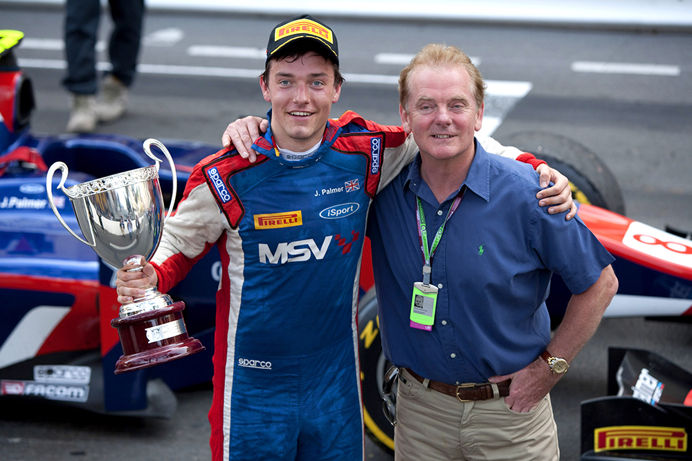 出典:http://www.palmersport.com/