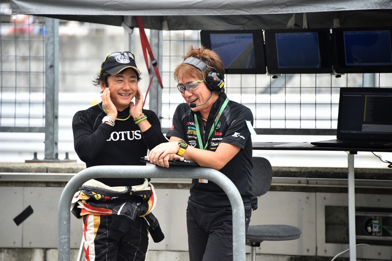 http://www.lotus-cars.jp/