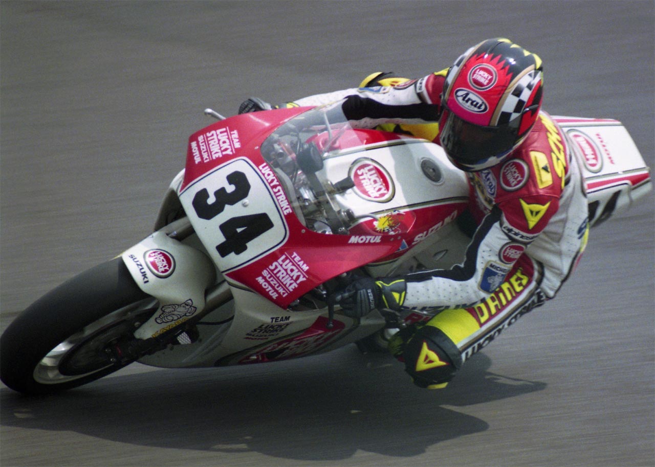 出典：http://fncounter.com/sengketa-kevin-schwantz-vs-cota-panaskan-persiapan-motogp-2014/