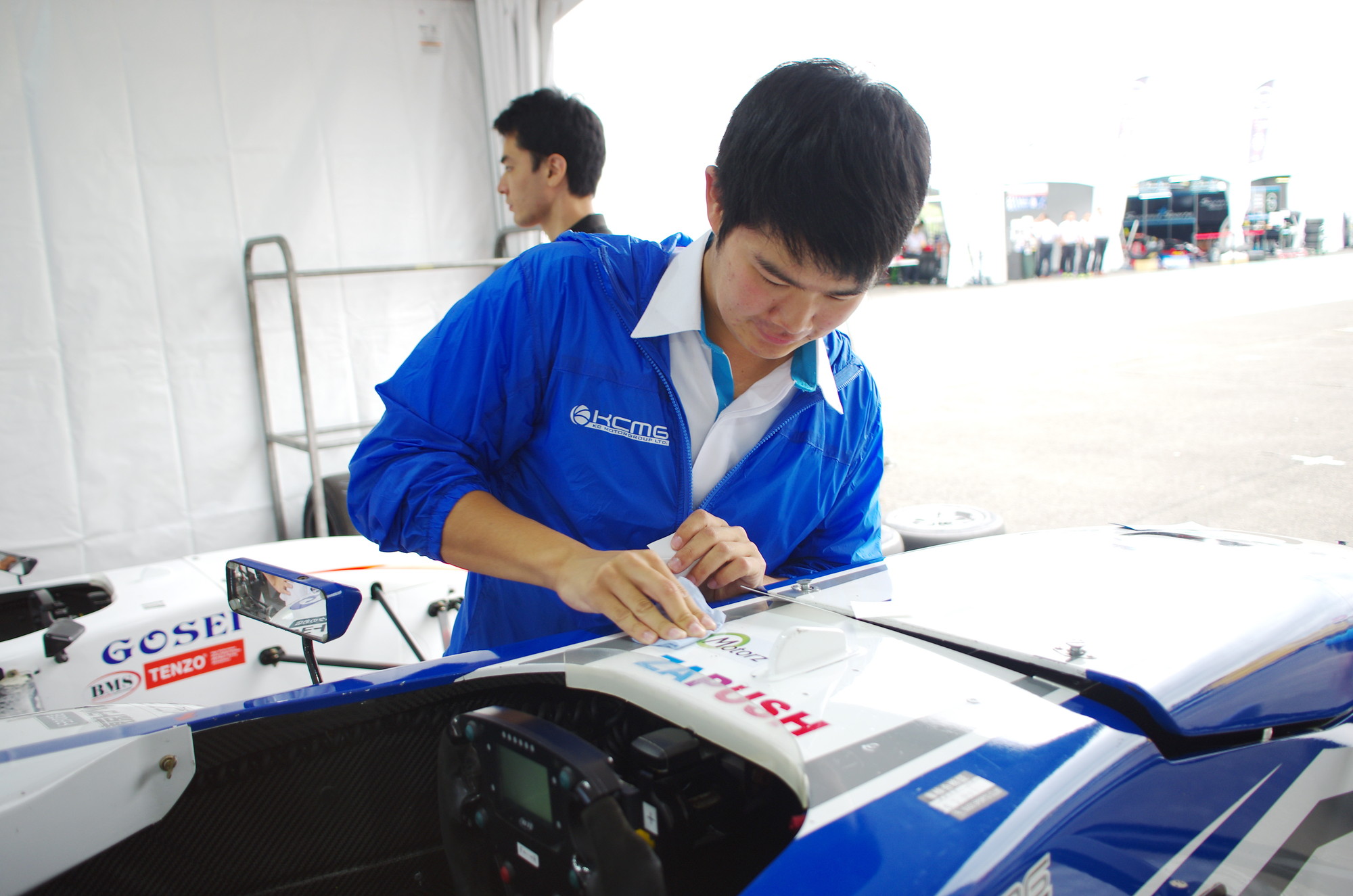 FIA-F4 根本悠生