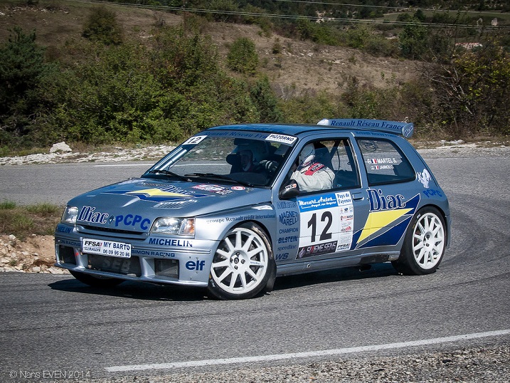 出典:http://www.renaultsport.co.uk/