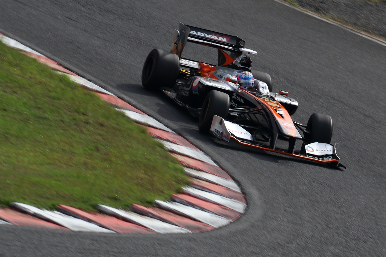 Photo by Tomohiro Yoshita