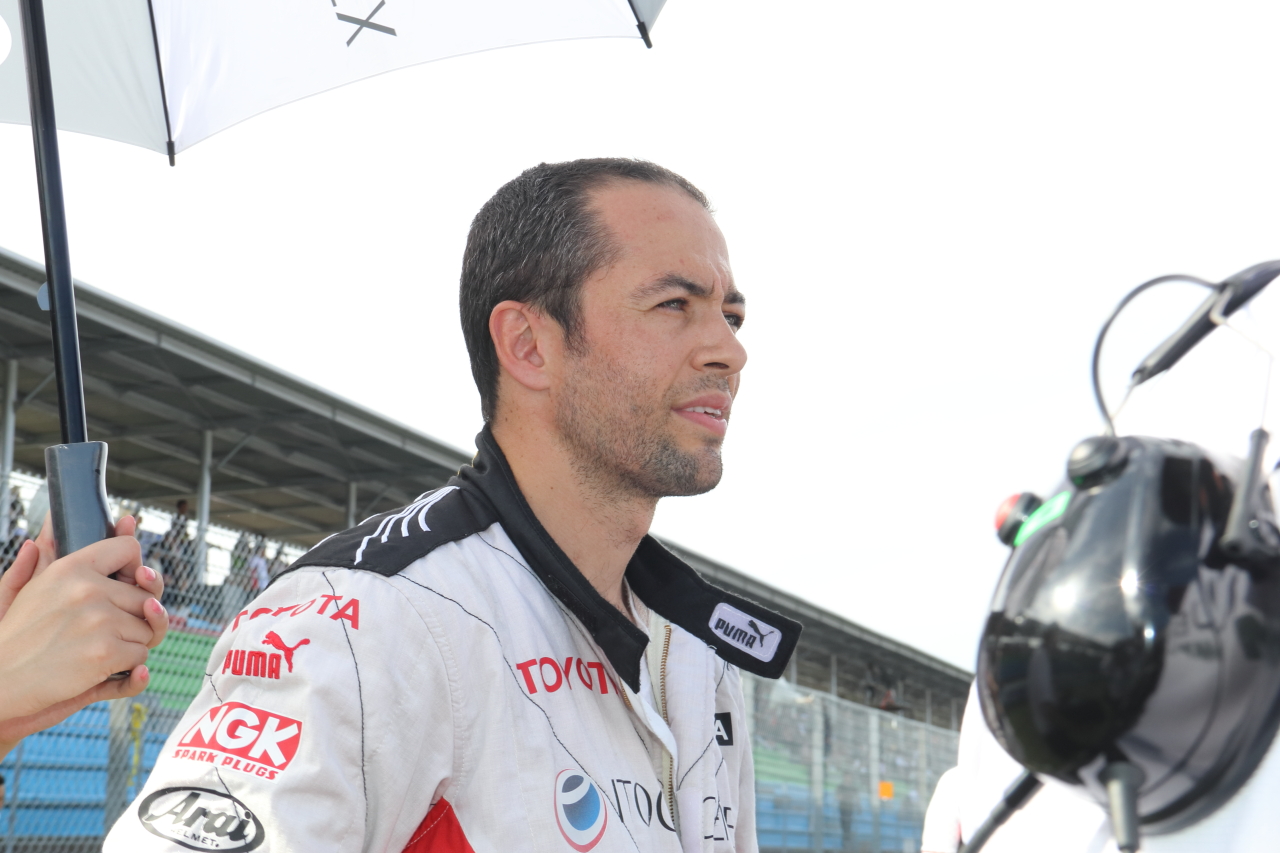 Photo by Tomohiro Yoshita