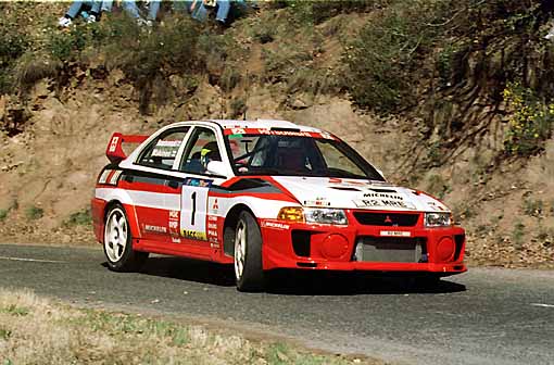 出典:http://www.mitsubishi-motors.co.jp/motorsports/98WRC_j/CATALUNYA/l11.htm