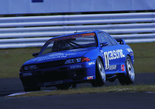 出典:http-::www.nissan.co.jp:SKYLINE:BLOG:DEVELOPER:HISTORY_02: