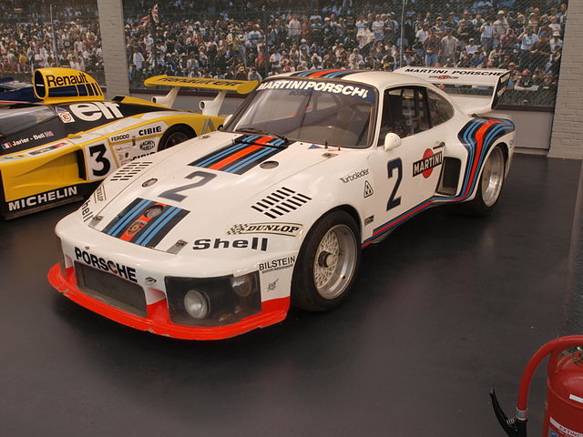 出典:https://en.wikipedia.org/wiki/Porsche_935#/media/File:Porsche_Coupe_935_(1976)_pic2.JPG