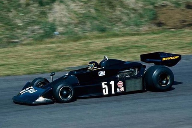出典:http://japanesenostalgiccar.com/motorsport-kojima-engineering-ke007/