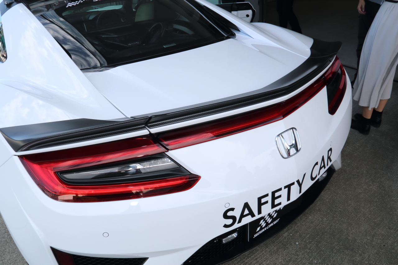 新型NSXセーフティカー