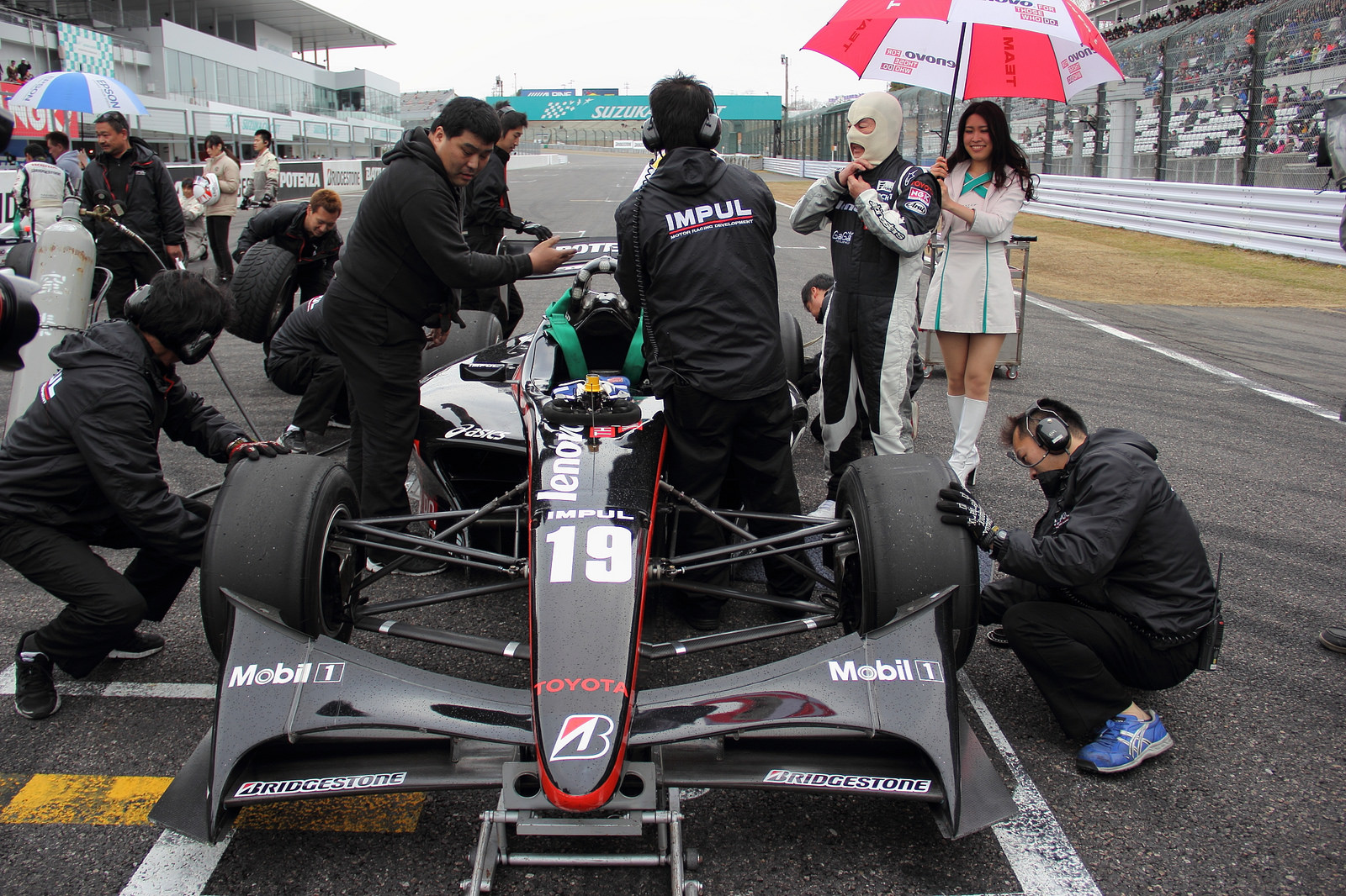 Photo by Tomohiro Yoshita