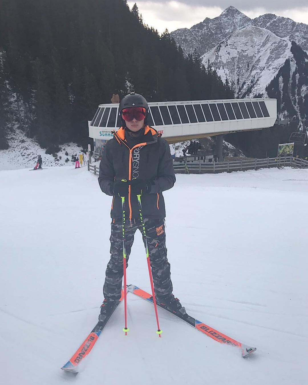 出典:https://www.instagram.com/maxverstappen1/