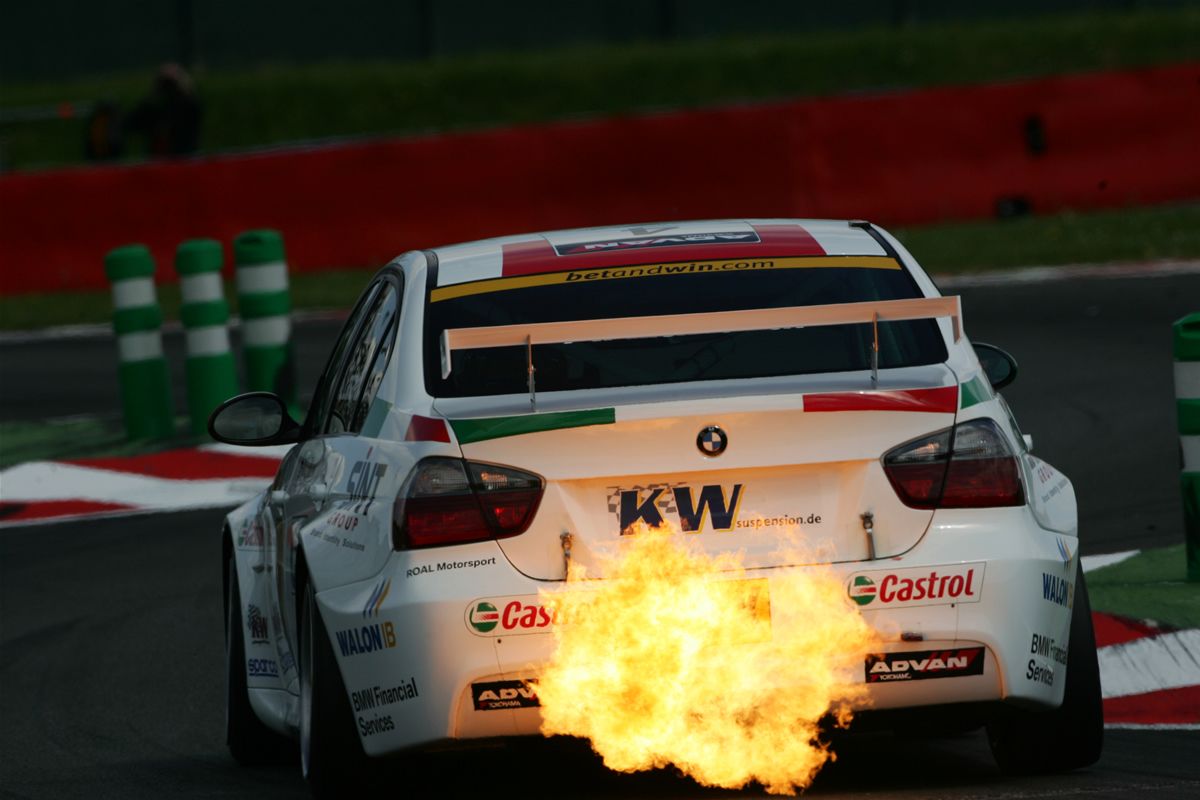 出典：http://www.alex-zanardi.com/