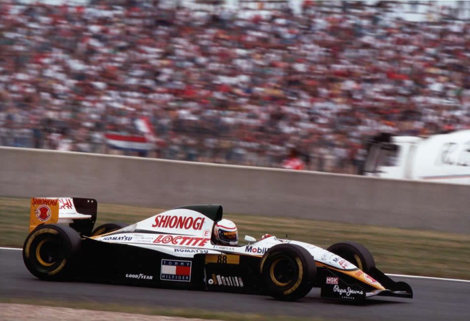 出典:http://www.alex-zanardi.com/