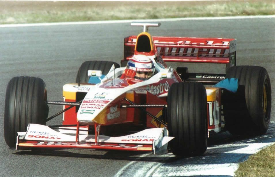 出典:http://www.alex-zanardi.com/