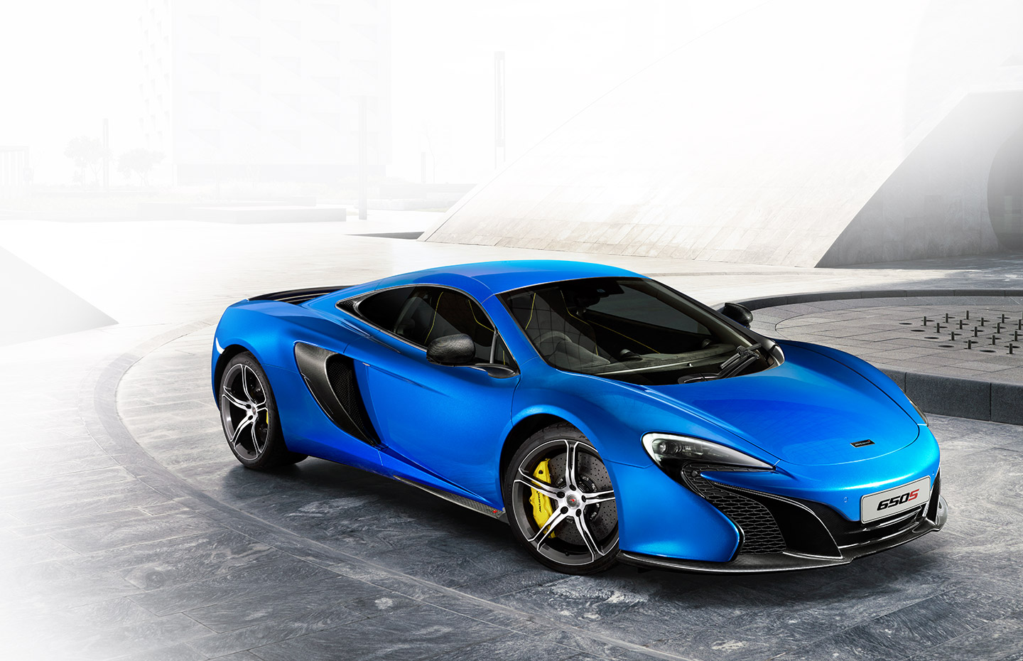 出典:http://jp.cars.mclaren.com/