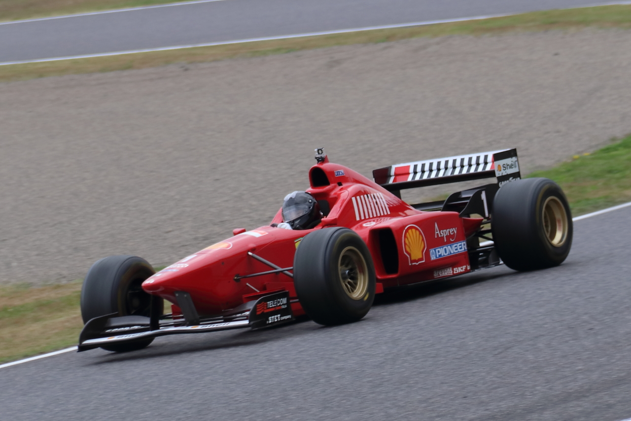 Photo by Tomohiro Yoshita