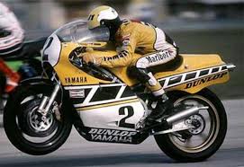 キング・ケニーの愛称で親しまれ、MotoGPの殿堂入りを果たした伝説のライダーを知っていますか？