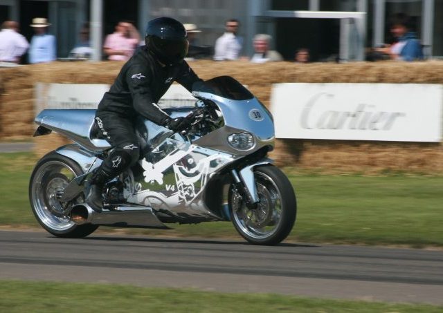 魔改造 Motorz モーターズ クルマ バイクをもっと楽しくするメディア