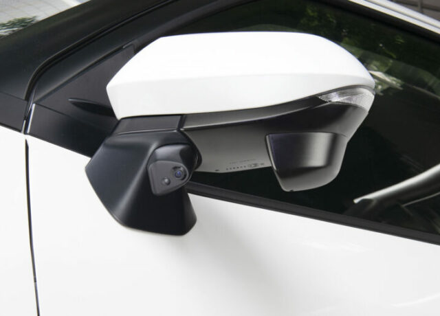 リフトアップ車でもOK！ジムニー/シエラとデリカD:5用の「角度調整